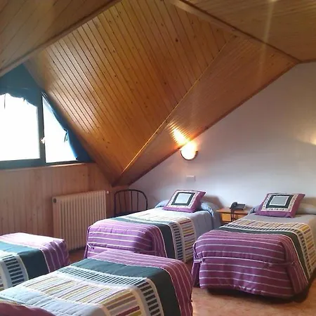 Tirol Hotel 2*